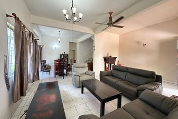 Taman Sri Hijau ( New Green Park )