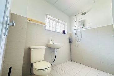 Taman Sri Hijau ( New Green Park )