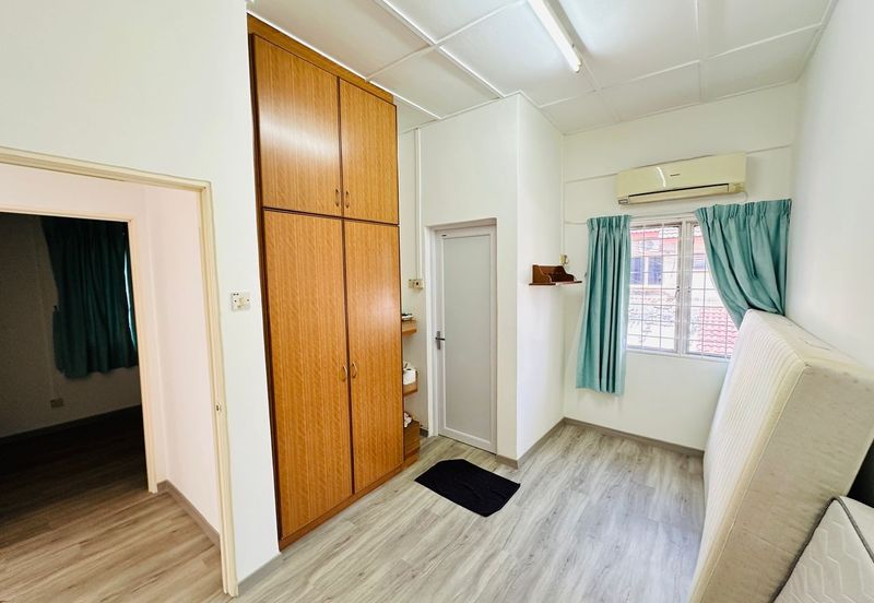 Taman Sri Hijau ( New Green Park )