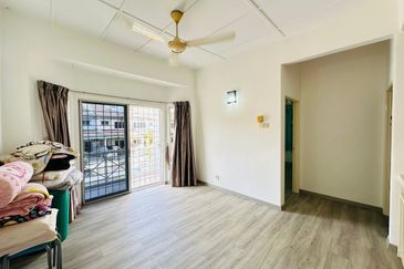 Taman Sri Hijau ( New Green Park )