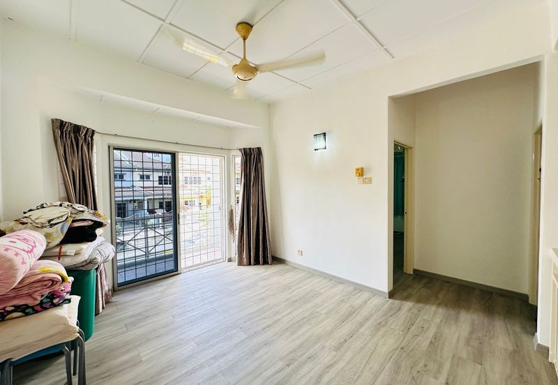 Taman Sri Hijau ( New Green Park )