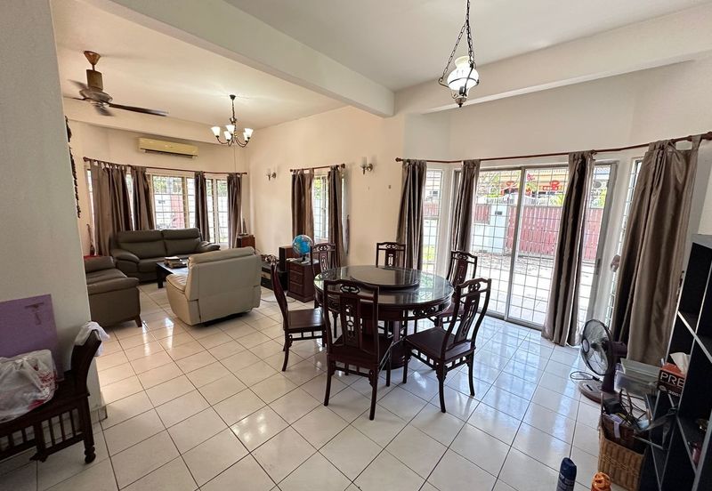 Taman Sri Hijau ( New Green Park )