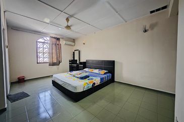 Bandar Country Homes