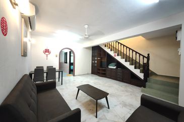 Bandar Country Homes