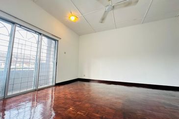 Bandar Country Homes