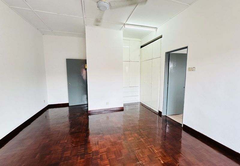 Bandar Country Homes