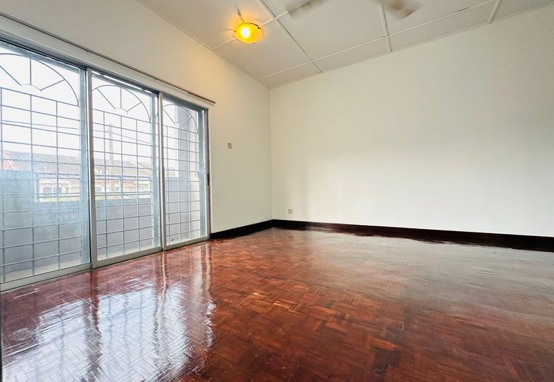 Bandar Country Homes