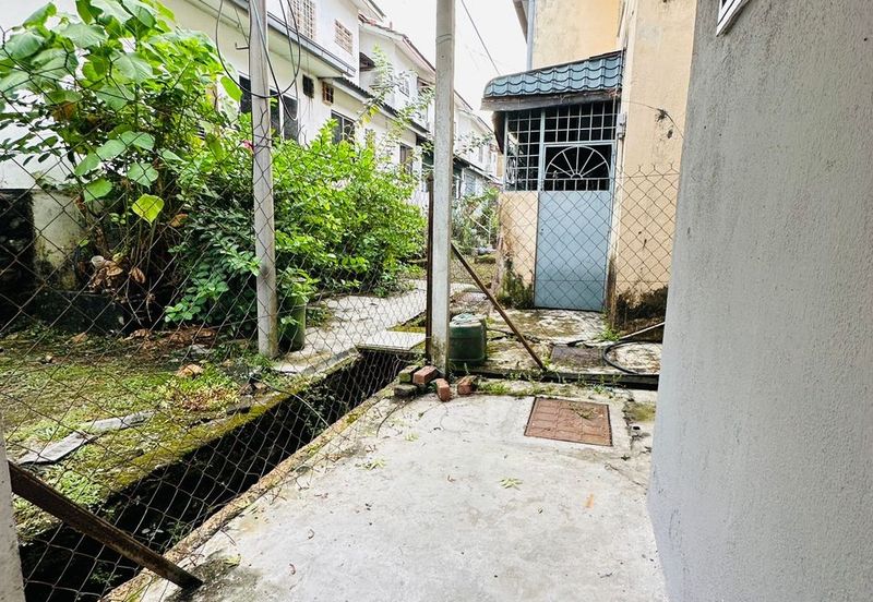 Bandar Country Homes