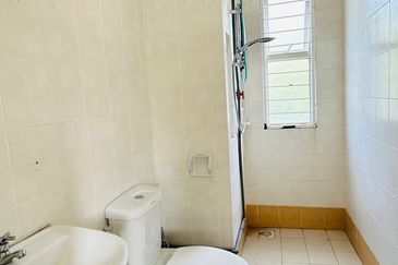 Ametrine Kota Emerald Rawang (For Rent) Semi D