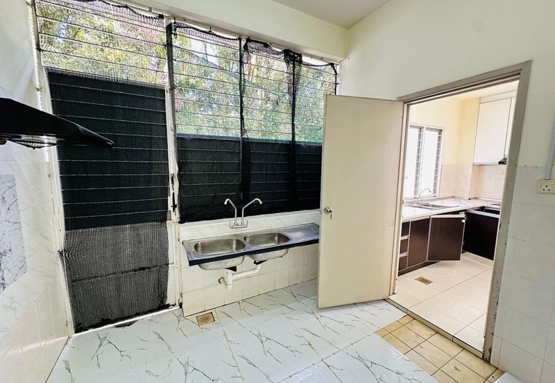 Ametrine Kota Emerald Rawang (For Rent) Semi D