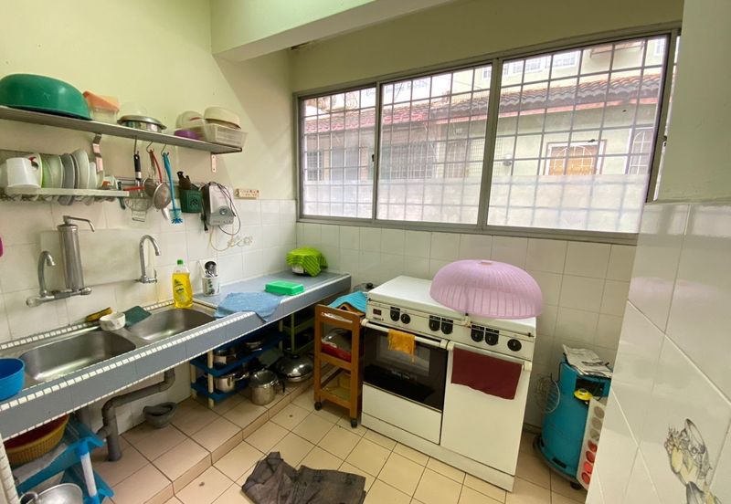 Seksyen 13, Bandar Country Homes