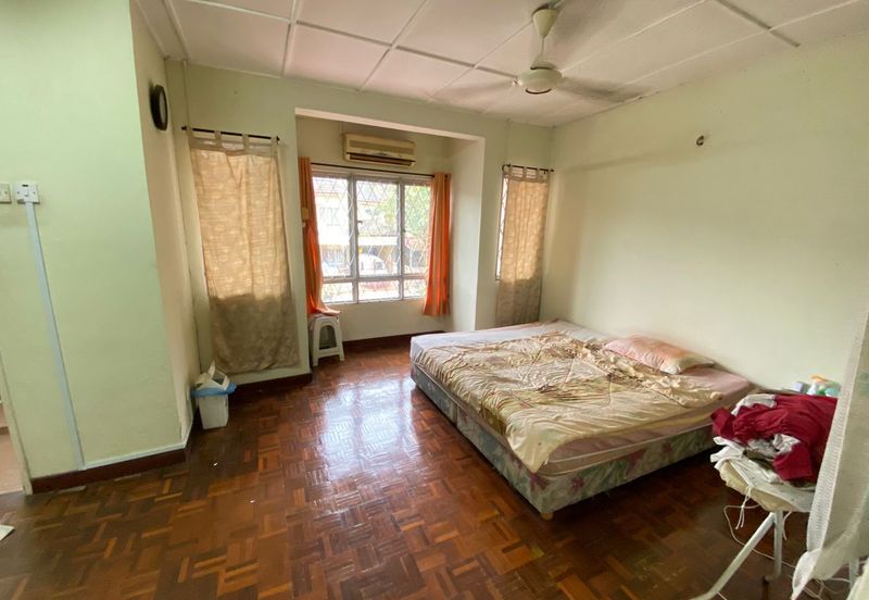 Seksyen 13, Bandar Country Homes