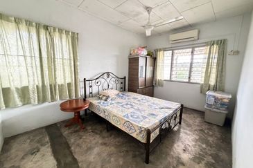 Taman Sri Hijau ( New Green Park )