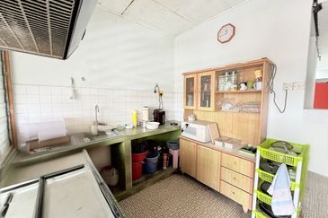 Taman Sri Hijau ( New Green Park )