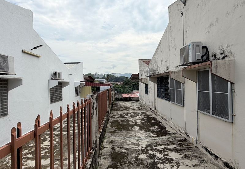 Taman Sri Hijau ( New Green Park )