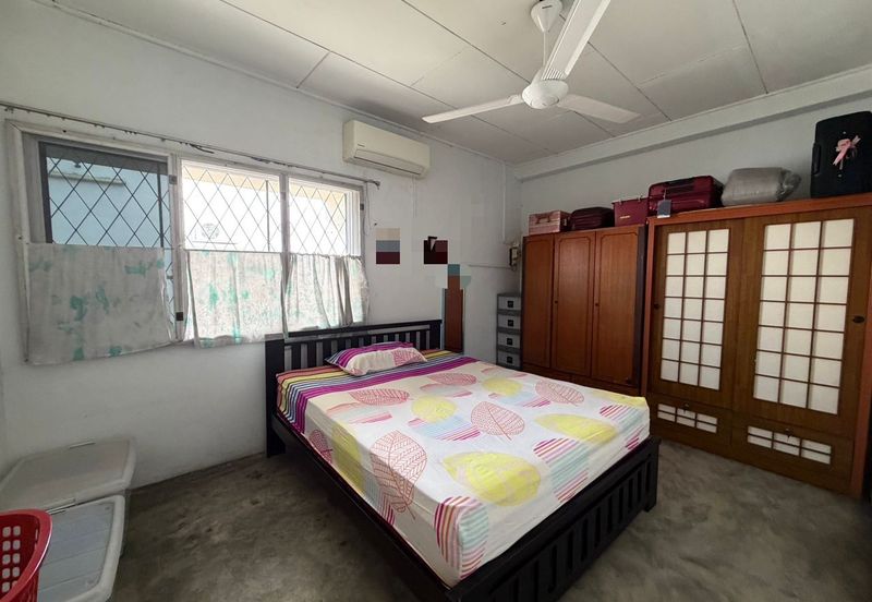 Taman Sri Hijau ( New Green Park )