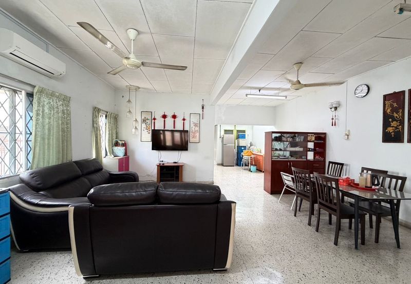 Taman Sri Hijau ( New Green Park )