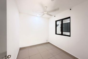 Avia Plus Apartment, Bandar Country Homes