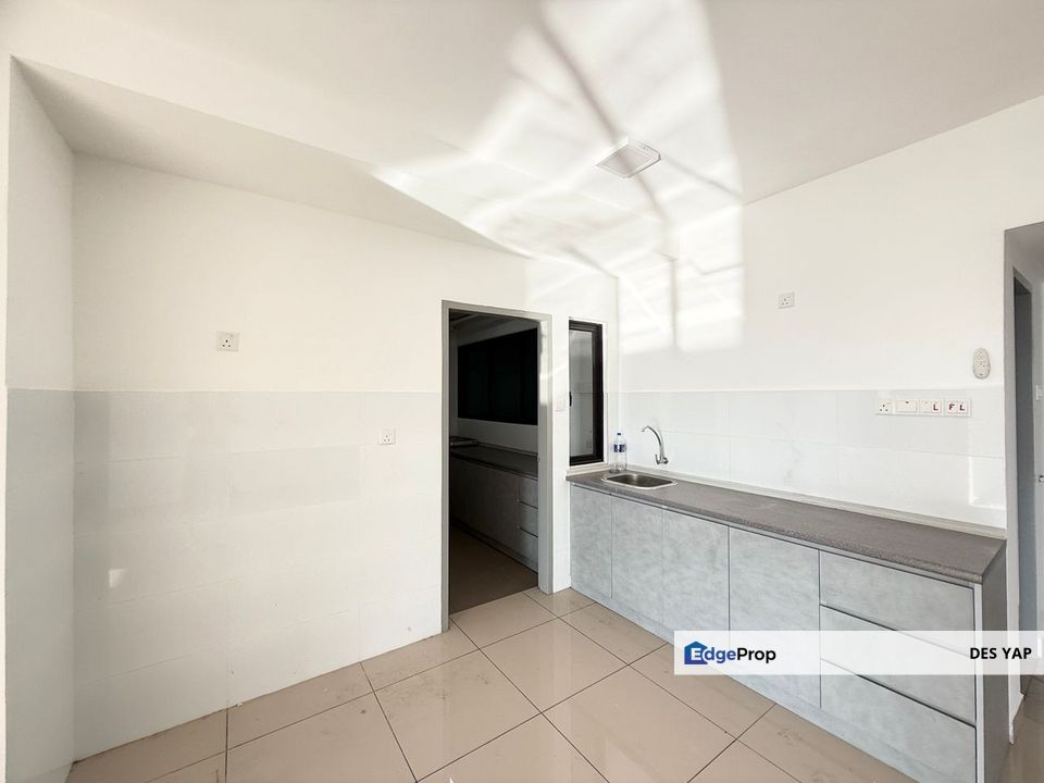 Rawang Avia Plus Service Residence Bandar Country Homes, Selangor, Rawang