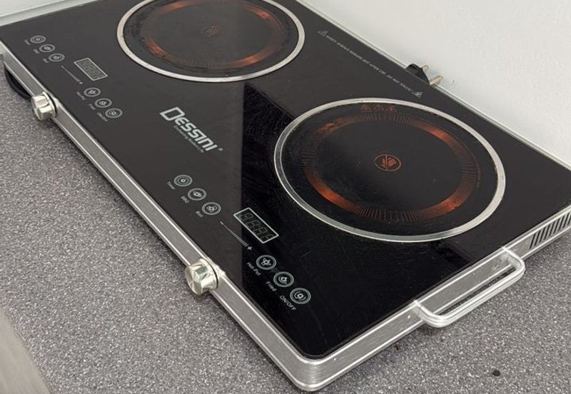 Avia Plus Apartment, Bandar Country Homes