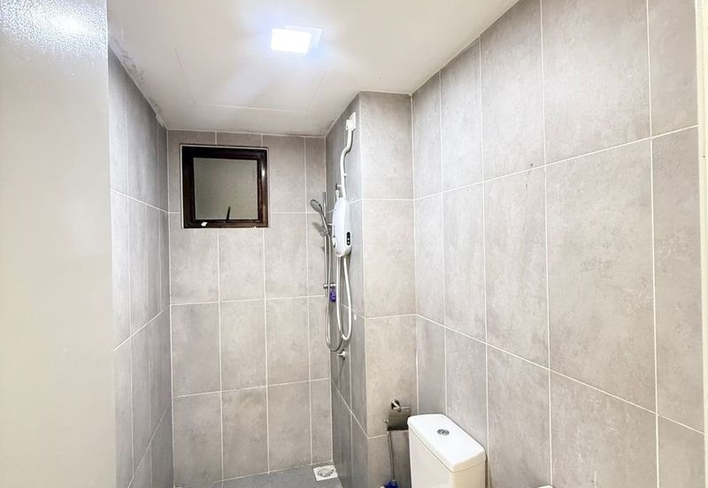 Avia Plus Apartment, Bandar Country Homes