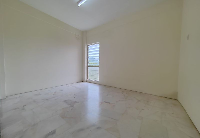 Pangsapuri Nuri (Taman Bukit Idaman)