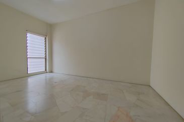 Pangsapuri Nuri (Taman Bukit Idaman)