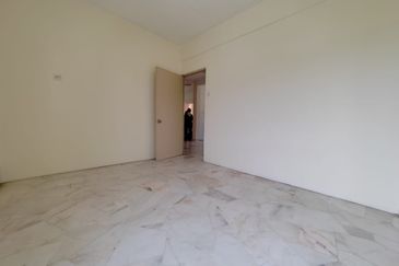 Pangsapuri Nuri (Taman Bukit Idaman)