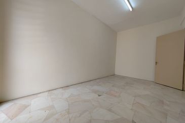 Pangsapuri Nuri (Taman Bukit Idaman)