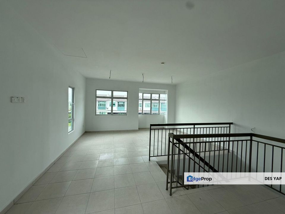 3sty Corner Scientex Kundang Jaya Rawang, Selangor, Rawang