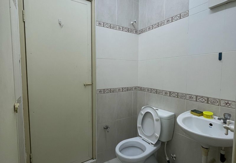 MEDAN LAPANGAN SURIA