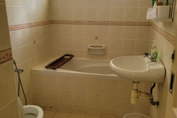 MERU VALLEY RESORT (GOLF VISTA APARTMENT