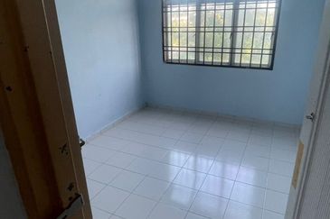 Villa Krystal, Bandar Selesa Jaya