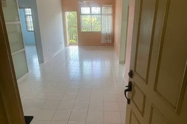 Villa Krystal, Bandar Selesa Jaya