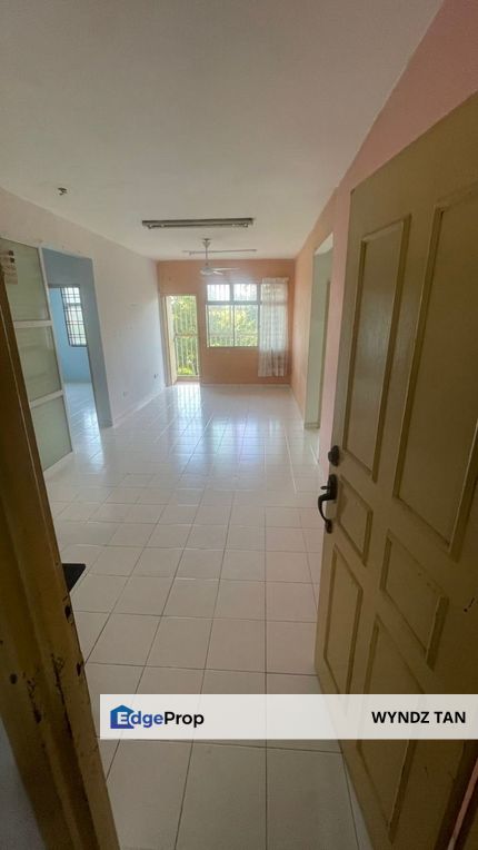 Villa Krystal 4bed 2Bath Apartment For Sale, Johor, Skudai