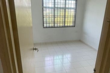 Villa Krystal, Bandar Selesa Jaya