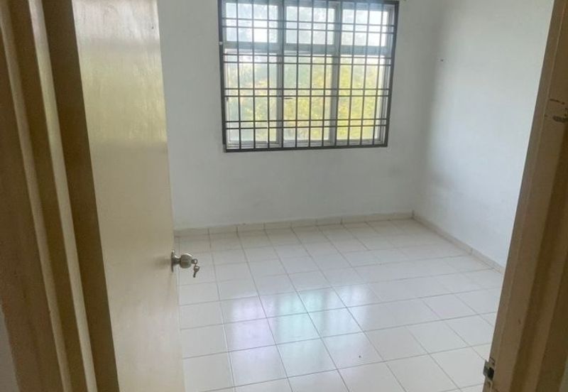 Villa Krystal, Bandar Selesa Jaya