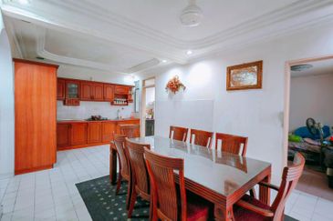 Jalan Sepah Puteri 5/11