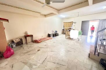 Taman Saujana Puchong