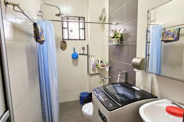 Taman Desa Salak Pekerti