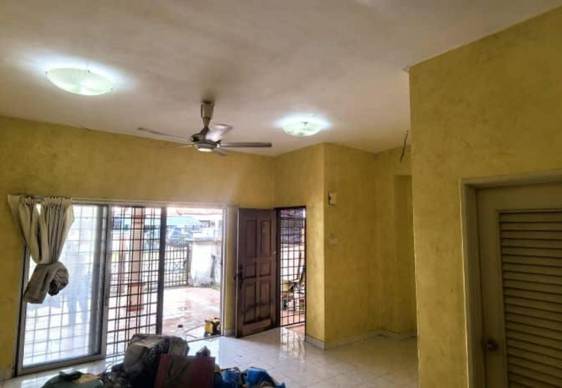 Jalan Spektrum U16 @ Taman Bukit Subang