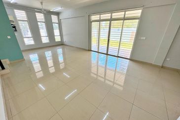 Bangi Avenue 3, Seksyen 7