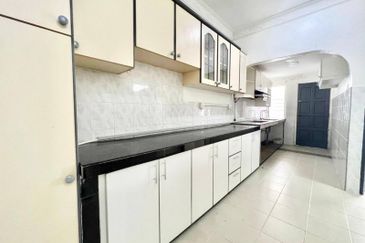 Taman Pinggiran Batu Caves