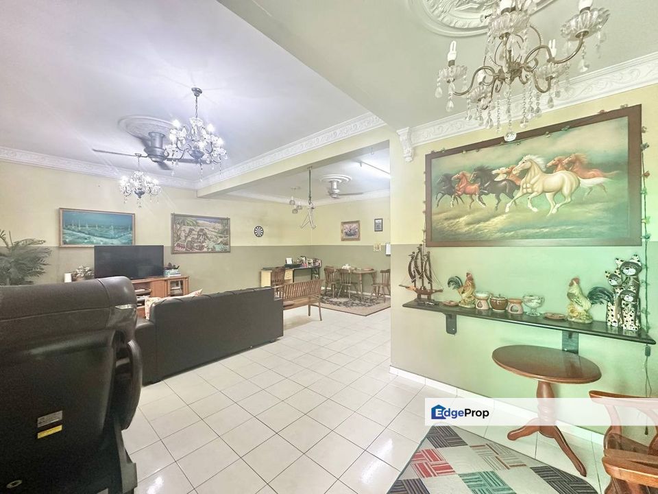 Double Storey Taman Desa Kolej Nilai, Negeri Sembilan, Nilai