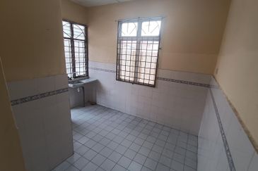 Bandar Baru Salak Tinggi