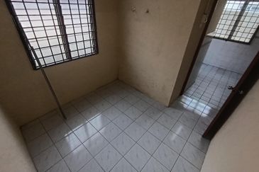 Bandar Baru Salak Tinggi