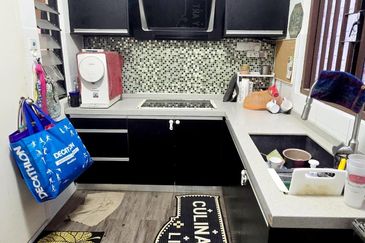 Jalan Setia Permai U13/42M