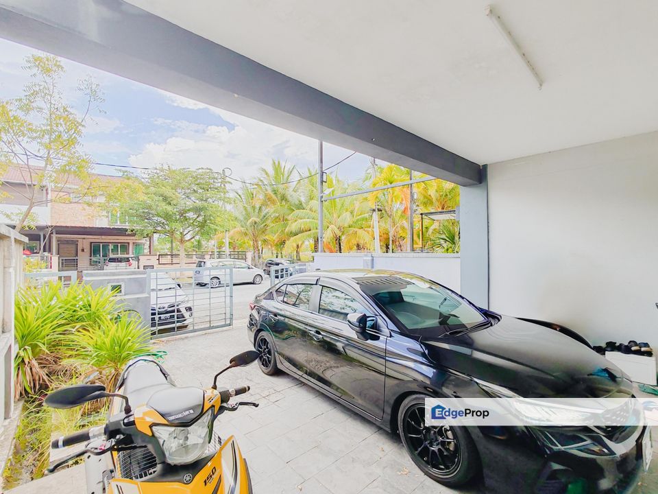 MURAH BELOW SPA PRICE Double Storey Terrace Taman Pelangi Semenyih 2 Rafflesia, Selangor, Semenyih