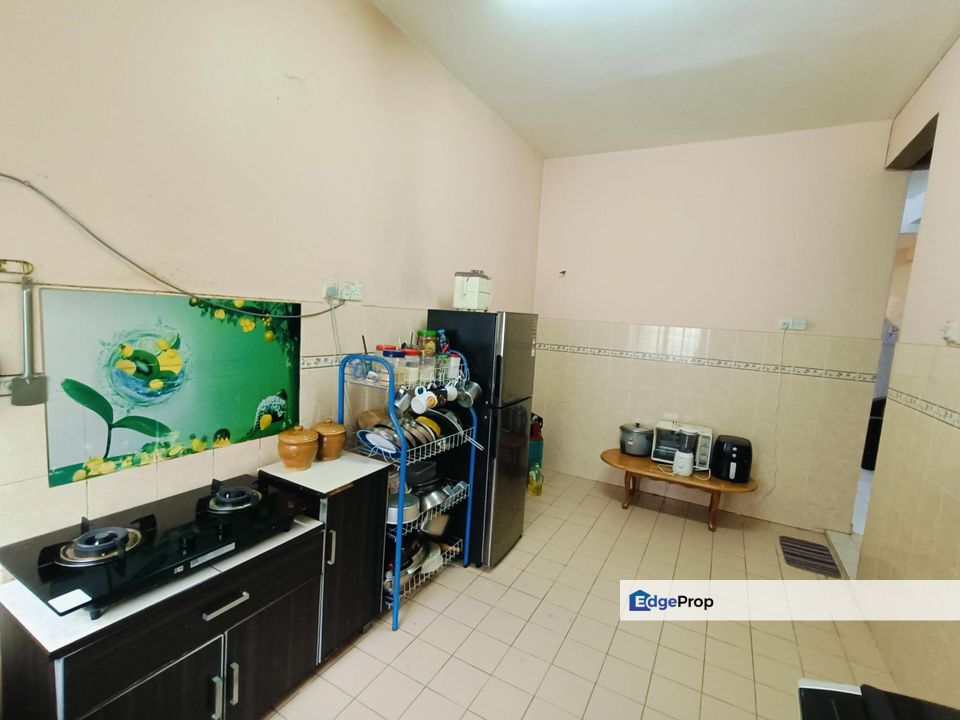 DOUBLE STOREY JALAN PENDING BANDAR PUTERI UNFURNISHED UNIT, Selangor, Klang