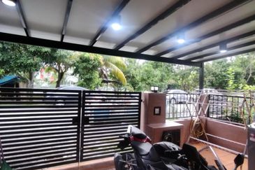 Taman Dahlia, Sepang